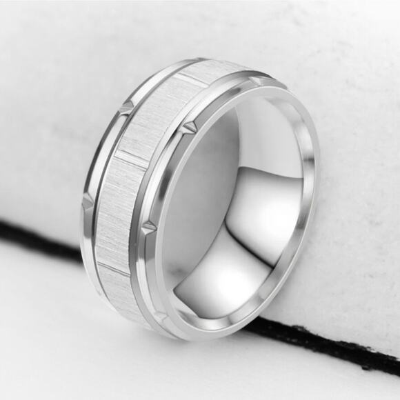 NEW 18K white gold plated men's wedding band ring jewelry size 10 B21B - Picture 1 of 3